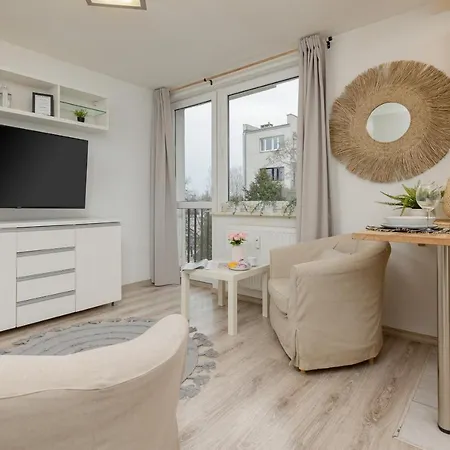 Apartament Light With Balcony By Renters